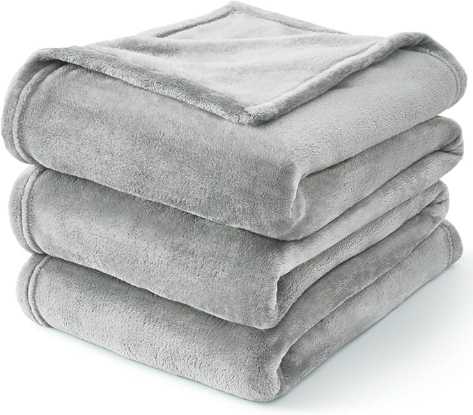 BEDELITE Fleece Blanket Light Grey Throw Blankets for Couch & Bed, Luxury Plush Cozy Fuzzy 50x70 inches, Super Soft Warm Lightweight Throw for Travel Camping