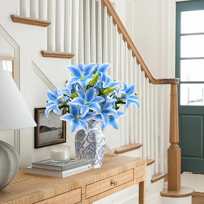 ASTRYAS 18 Heads Blue Fake Lilies, Artificial Lily Faux Lilies Bouquet with 18 Heads Full Bloom Lily & 6 Buds for Home Hotel Flower Arrangement Party Decor