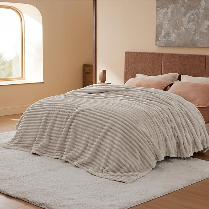 Bedsure GentleSoft Fleece Bed Blankets Full Size - Cozy Soft Blankets for Women, Cute Small Throws for Girls, Linen, 84x90 Inches