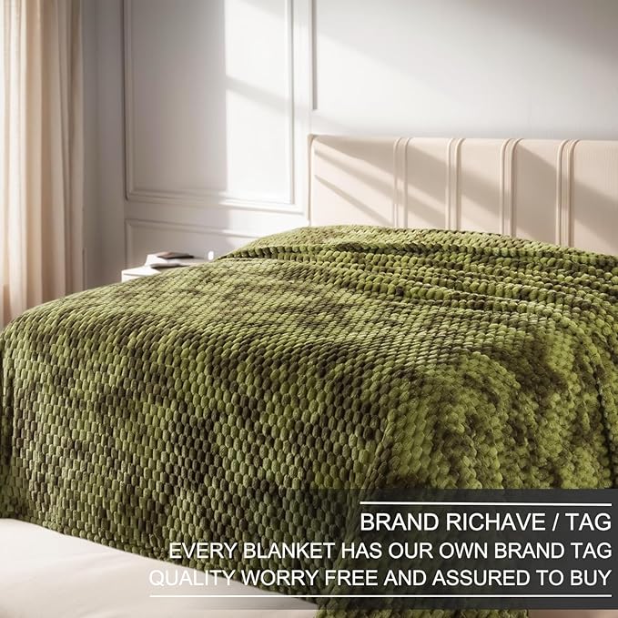 Richave King Size Fleece Blanket,Premium Lightweight Anti-Static 90x108 Inches 3D Clouds Stylish Jacquard Velvet Plush Bed Blanket for King Calking Bed, Tie-dye Olive Green