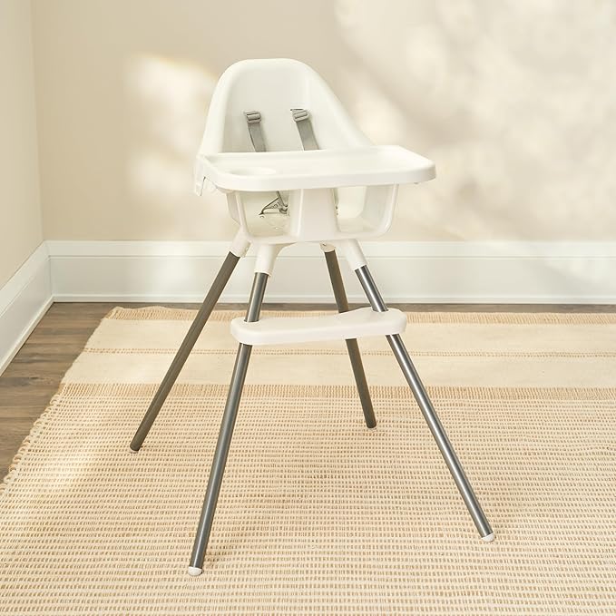 Regalo High Chair for Babies and Toddlers, Easy to Clean, Sturdy Award Winning Brand, Removable Oversized Tray with Cup Holder, Five Point Harness, White