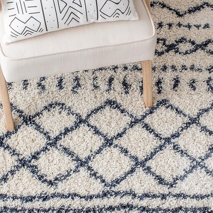 SAFAVIEH Arizona Shag Collection Runner Rug - 2'3" x 6' Runner, Ivory & Slate, Moroccan Design, Non-Shedding, 1.6-inch Thick, Ideal for High Traffic Areas in Living Room, Bedroom (ASG741M-26)