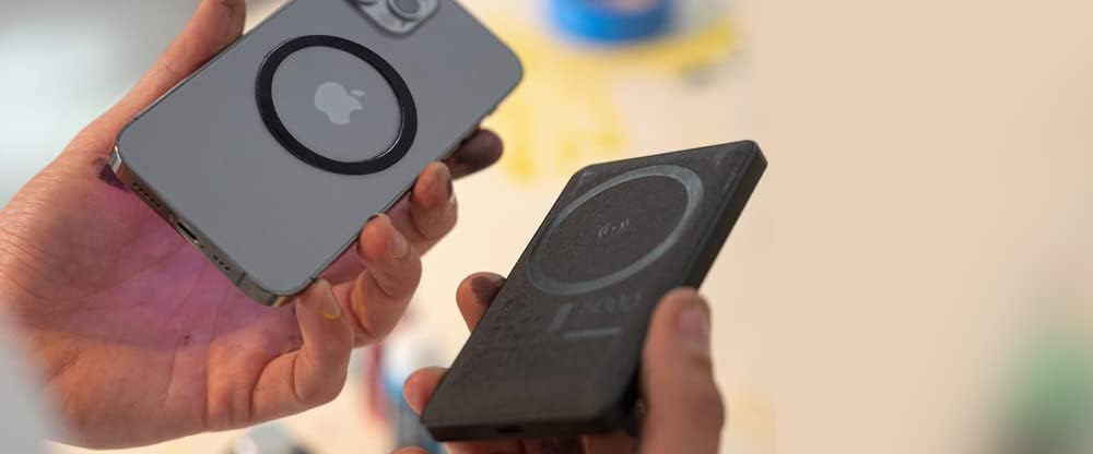 mophie Snap+ Juice Pack Mini with Wallet, Wireless Portable Magnetic Charger with 5000mAh Internal Battery, Compatible