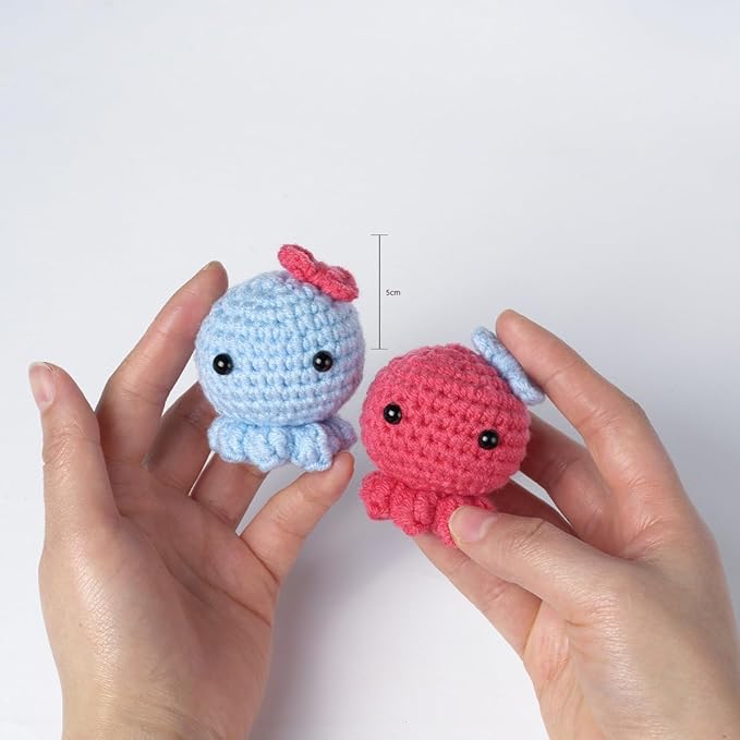 Wizardi Amigurumi DIY Crochet Kit - Octopuses F07N8-M47