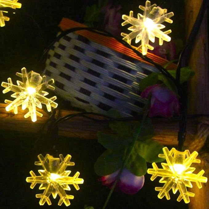 Solar Christmas Lights Outdoor Waterproof 30 LED 20 ft 8 Modes Solar Powered Snowflake String Lights for Garden Patio Yard Home Christmas Tree Parties(Warm White)