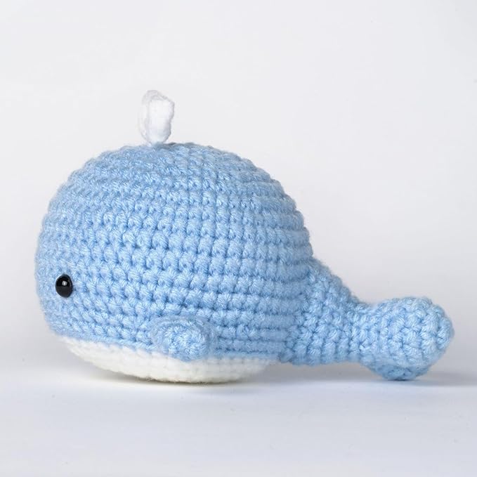 Wizardi Amigurumi DIY Crochet Kit - Whale F07N8-M43