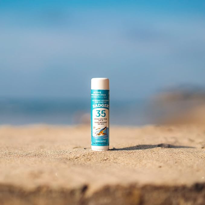 Badger Mineral Sunscreen Face Stick SPF 35, 97% Organic Unscented Zinc Oxide Travel Sunscreen, Coral Reef Safe Travel Size Stick, .65 oz