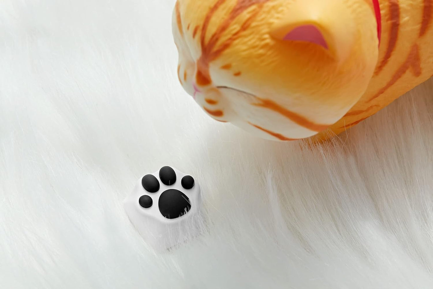 ZOMOPLUS Cute Cat Paw Keycap, Squishy Custom Keycap for Mechanical Keyboard, Suitable for Cherry MX/Gateron (White Grey)
