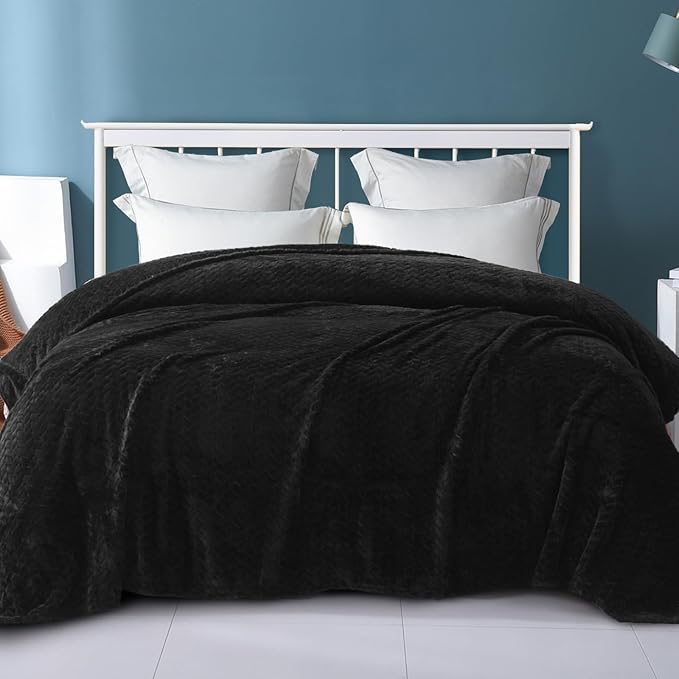 Exclusivo Mezcla Fleece Twin Size Blanket for Bed, 90x66 Inches Soft Cozy Jacquard Flannel Blankets, Lightweight Fuzzy Plush Warm for Winter, Black