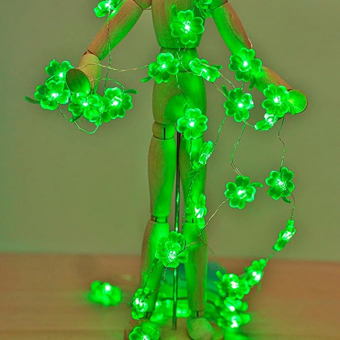 BOHON St Patricks Day Decorations Shamrocks String Lights Battery Operated with Remote 10 ft 40 LEDs Lucky Clover Green Lights for Bedroom Party Feast of Saint St. Patrick's Day Decoration