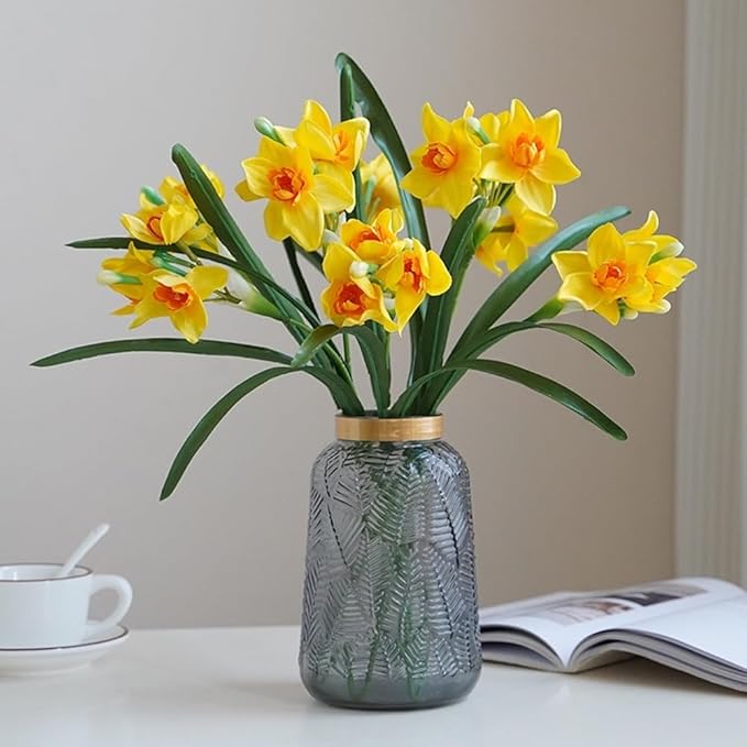 Artificial Flowers for Vases 17.7 Inch 10 Stems， Silk Dried Fake Mums Bouquet Indoor Faux Floral Arrangements for Decoration (Yellow Narcissus)