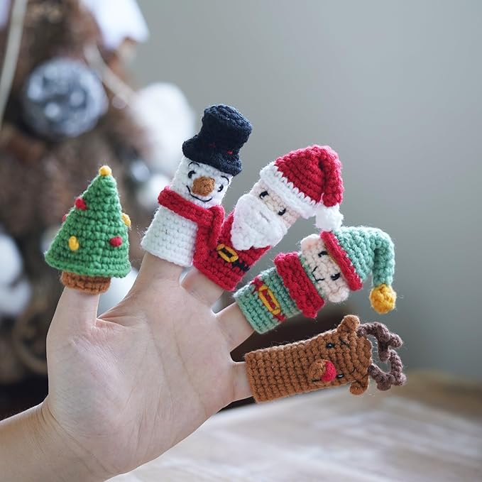 Wizardi Amigurumi DIY Crochet Kit - Christmas F07N8-M238