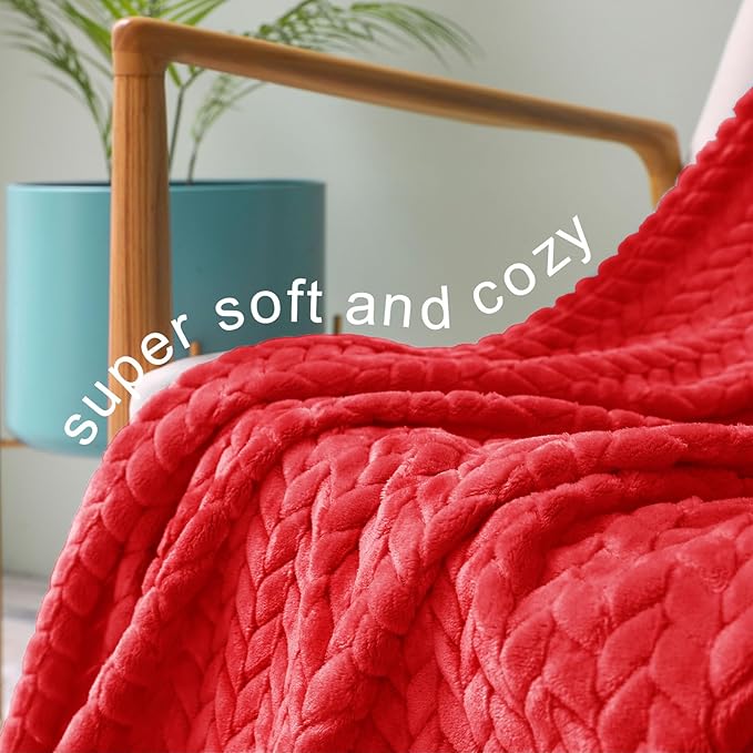 Exclusivo Mezcla Fleece Twin Size Blanket for Bed, 90x66 Inches Soft Cozy Jacquard Flannel Blankets, Lightweight Fuzzy Plush Warm for Winter, Red