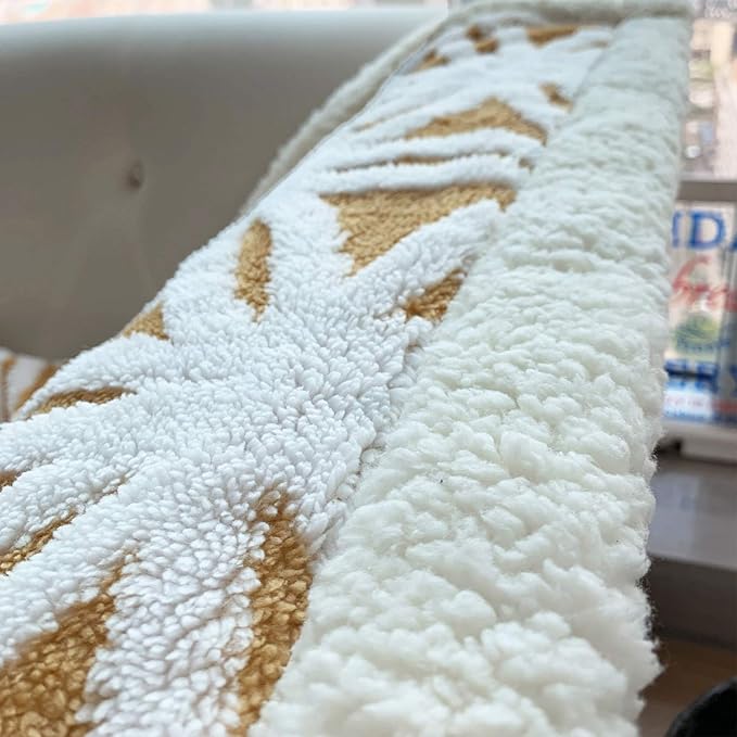 LOMAO Sherpa Fleece Blanket Fuzzy Soft Throw Blanket Dual Sided Blanket for Couch Sofa Bed (Yellow, 71''x80'')