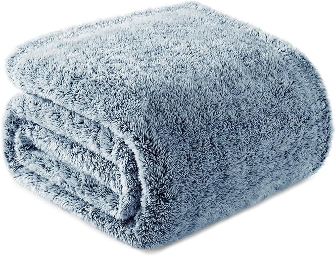 Exclusivo Mezcla Plush Fuzzy Fleece Bed Blanket Queen Size, Super Soft, Fluffy and Warm Blankets Suitable for All Seasons (Mixed Teal, 90x90 Inches)