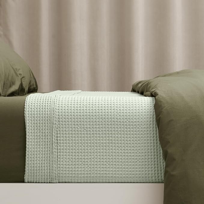 PHF 100% Cotton Waffle Weave Blanket Queen Size for Bed,Snag Proof Lightweight Breathable Moisture-Wicking Throw for Couch,Great for Layering in Cold Weather,Machine Washable, Home Decor-Sage Green