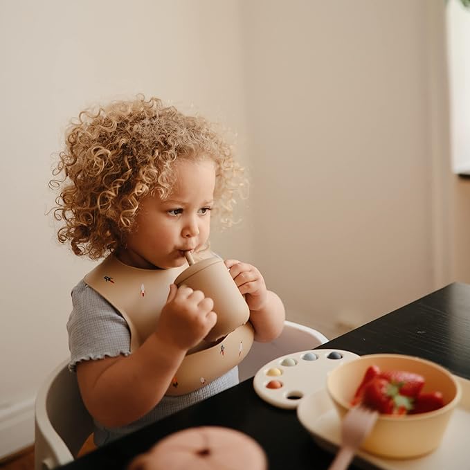 mushie 100% Silicone Training Cup & Straw for Toddlers | 6 Months+ (Natural)