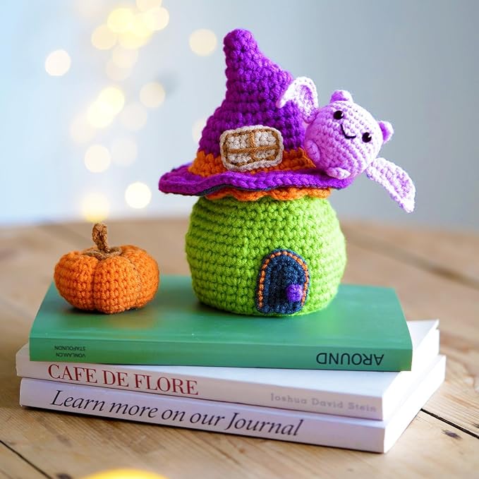 Wizardi Amigurumi DIY Crochet Kit - Halloween F07N8-M103