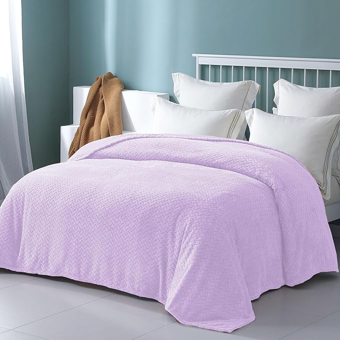 Exclusivo Mezcla Fleece Queen Size Blanket for Bed, 90x90 Inches Soft Cozy Jacquard Flannel Blankets, Lightweight Fuzzy Plush Warm for Winter, Lilac Purple