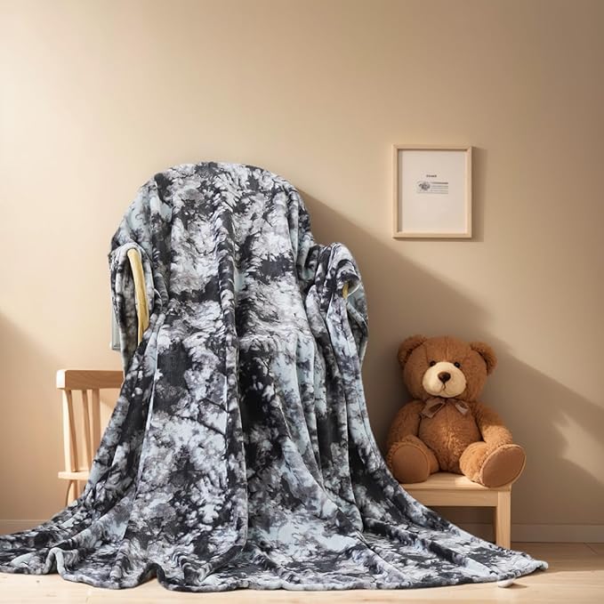 Richave Fuzzy Blanket for Couch - Tie Dye Grey,Premium Lightweight Anti-Static, Cozy and Furry Faux Fur, Reversible Throw Blankets for Sofa and Bed, 50x60 Inches,Tie Dye Grey