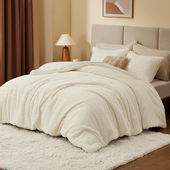 BEDELITE Fleece Queen Comforter Set -Super Soft & Warm Fluffy Cream White Faux Fur Bedding, Luxury Fuzzy Heavy Bed Set for Winter with 2 Pillow Cases