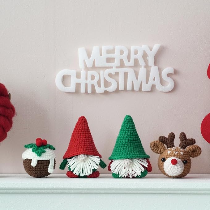 Wizardi Amigurumi DIY Crochet Kit - Christmas F07N8-M118
