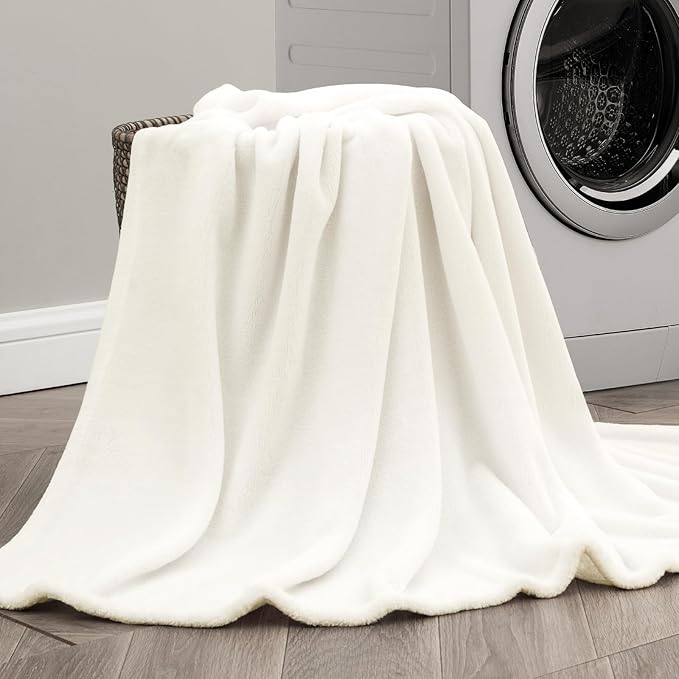 BEDELITE Fleece Blanket Cream Throw Blanket for Couch & Bed, Luxury Plush Cozy Fuzzy Blanket 50" x 70", Super Soft Warm Lightweight Fall Throw Blanket for Travel Camping