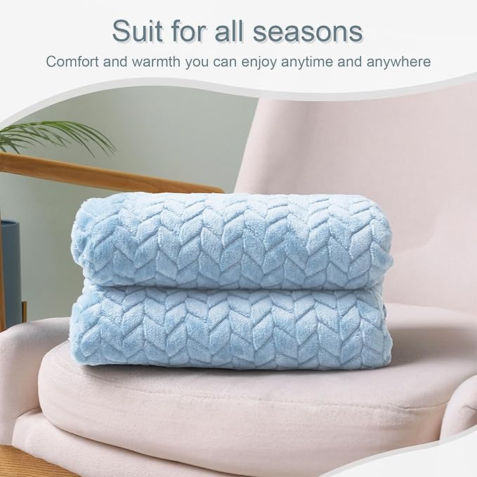 Exclusivo Mezcla Fleece Throw Blanket for Couch, 50x70 Inches Soft Cozy Jacquard Flannel Blankets, Lightweight Fuzzy Plush Warm Throws for Winter, Light Blue