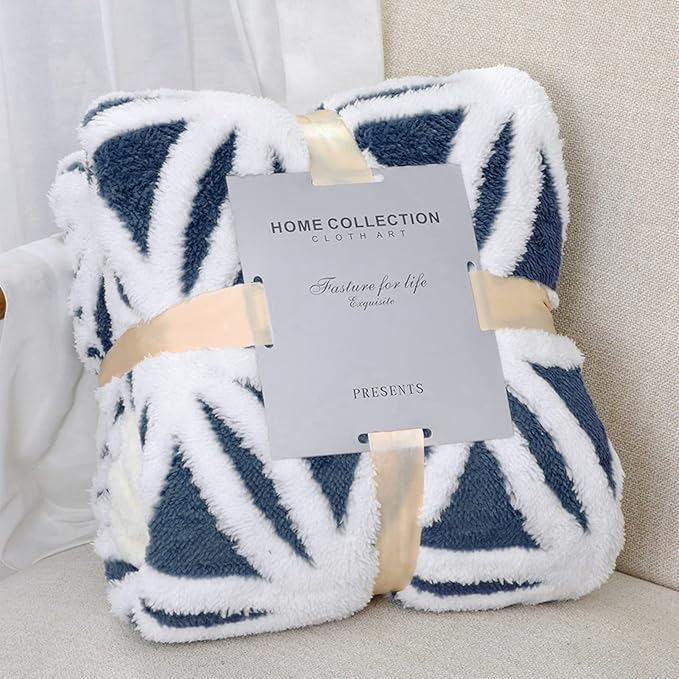 LOMAO Sherpa Fleece Blanket Fuzzy Soft Throw Blanket Dual Sided Blanket for Couch Sofa Bed (Navy, 90''x110'')
