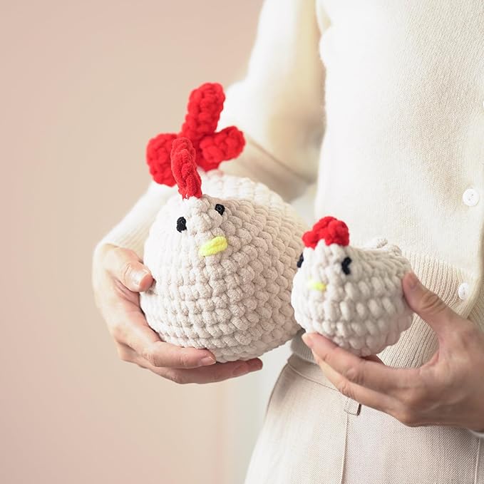 Wizardi Amigurumi DIY Crochet Kit - Hen and Chicken F07N8-M147