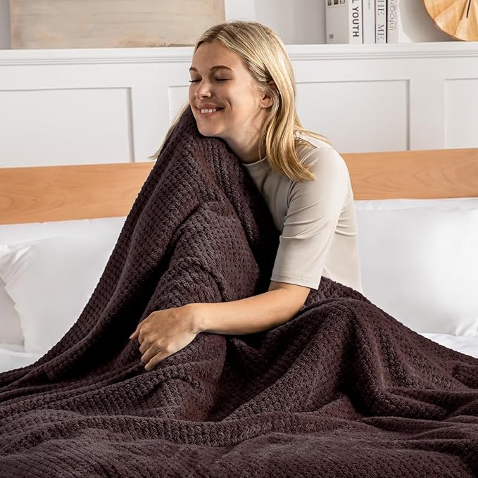 Exclusivo Mezcla Fleece Bed Blanket Queen Size, Super Soft and Warm Blankets for Couch, Sofa and Bed Waffle Textured, Cozy, Fuzzy and Lightweight (Coffee, 90x90 Inches)