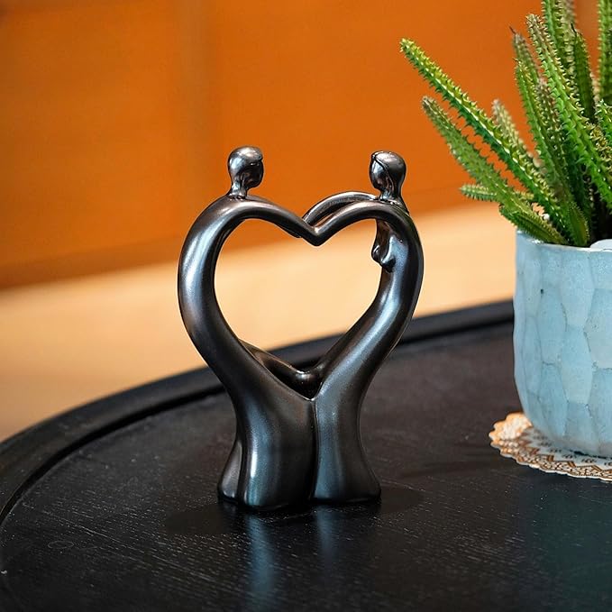 Artistic Heart-Shaped Couple Embrace Statue, 8-Inch Tall Romantic Sculpture - Meaningful Valentine's Day, for Wife, Husband, Couples - Elegant Resin Figurine for Home Decor, Wedding