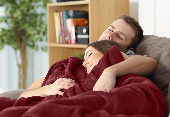 Utopia Bedding Fleece Blanket Throw Size Burgundy 300GSM Luxury Anti-Static Fuzzy Soft Microfiber Blanket for Couch, Sofa and Bed (60x50 Inch)