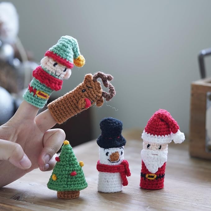 Wizardi Amigurumi DIY Crochet Kit - Christmas F07N8-M238