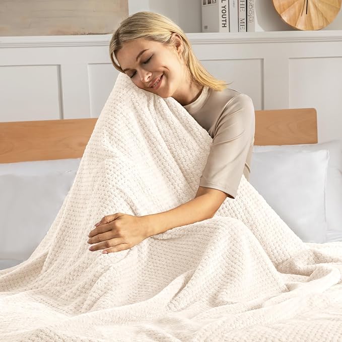 Exclusivo Mezcla Fleece Bed Blanket Queen Size, Super Soft and Warm Blankets for Couch, Sofa and Bed Waffle Textured, Cozy, Fuzzy and Lightweight (Ivory, 90x90 Inches)