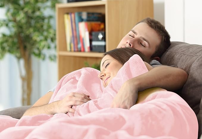 Utopia Bedding Fleece Blanket Queen Size Pink 300GSM Luxury Fuzzy Soft Anti-Static Microfiber Bed Blanket (90x90 Inch)