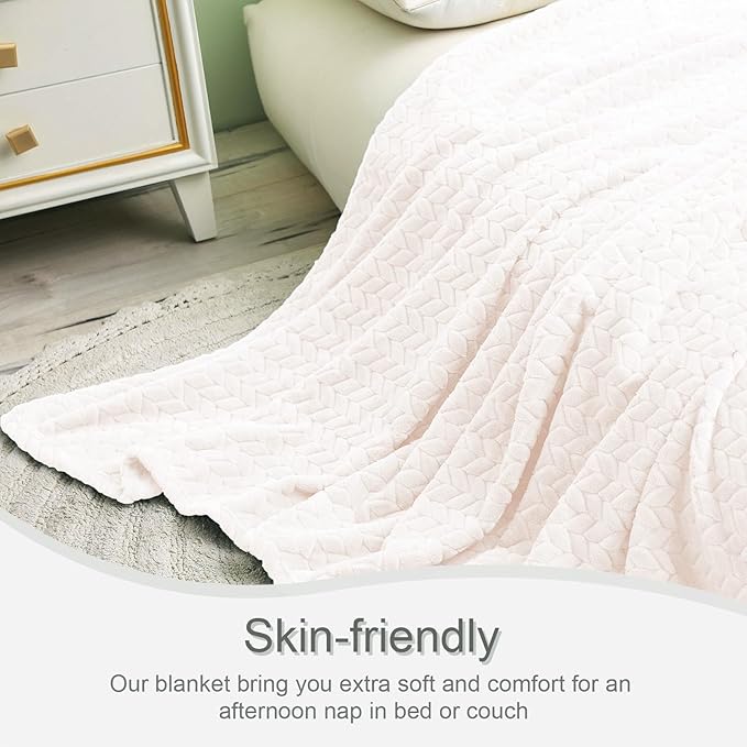 Exclusivo Mezcla Fleece King Size Blanket for Bed, 90x104 Inches Soft Cozy Jacquard Flannel Blankets, Lightweight Fuzzy Plush Warm for Winter, Off White