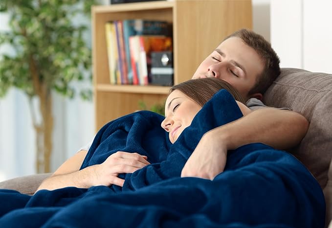 Utopia Bedding Fleece Blanket Twin Size Navy 300GSM Luxury Anti-Static Fuzzy Soft Microfiber Bed Blanket (60x80 Inch)