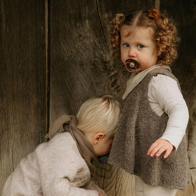 FRIGG Natural Rubber Baby Pacifier 6-Pack Earthy Wonder | Made in Denmark | BPA-Free (6-18 Months)