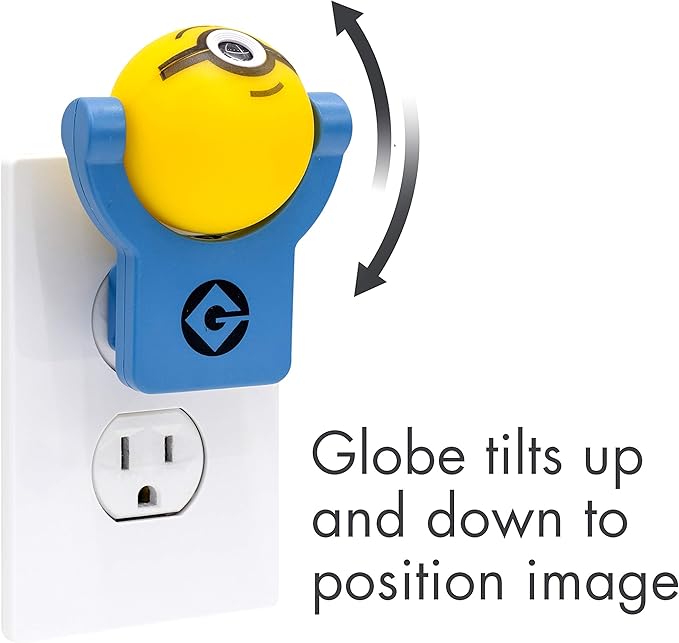 Minions Projectables Plug-in Night Light, Despicable Me, for Kids, Collector’s Edition, Light Sensing, Project Image on Ceiling, Wall, or Floor, 42029 , Yellow
