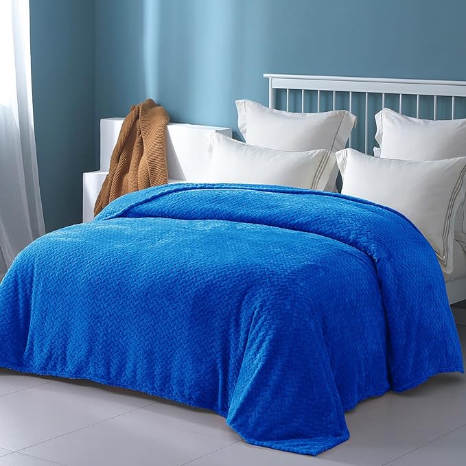 Exclusivo Mezcla Fleece Queen Size Blanket for Bed, 90x90 Inches Soft Cozy Jacquard Flannel Blankets, Lightweight Fuzzy Plush Warm for Winter, Cobalt Blue