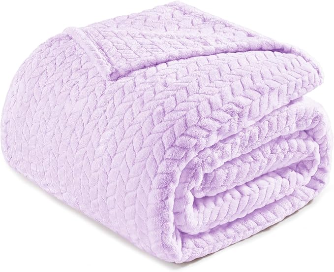 Exclusivo Mezcla Fleece King Size Blanket for Bed, 90x104 Inches Soft Cozy Jacquard Flannel Blankets, Lightweight Fuzzy Plush Warm for Winter, Lilac Purple
