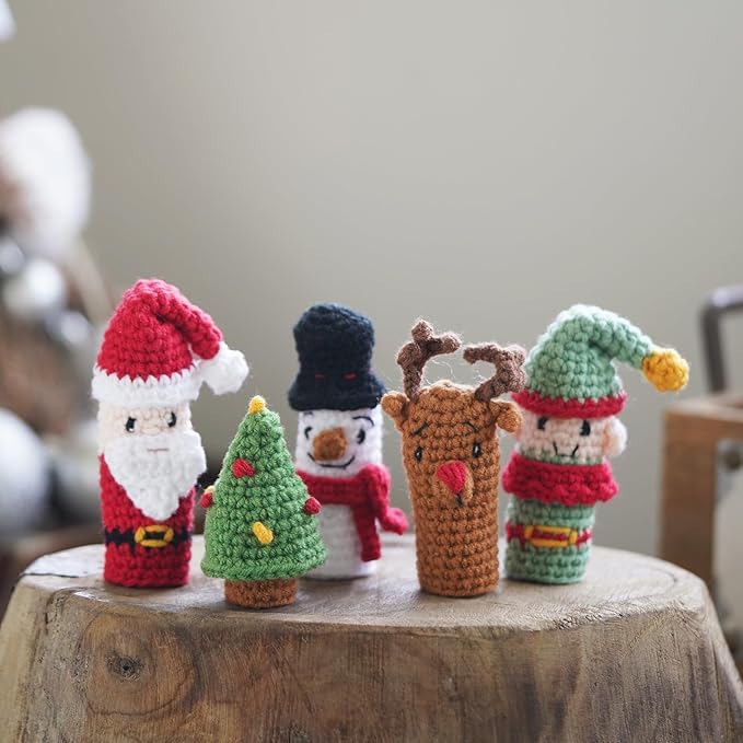 Wizardi Amigurumi DIY Crochet Kit - Christmas F07N8-M238