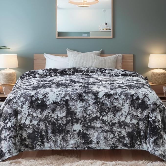 Richave Fuzzy Blanket for Couch - Tie Dye Grey,Premium Lightweight Anti-Static, Cozy and Furry Faux Fur, Reversible Throw Blankets for Sofa and Bed, 50x60 Inches,Tie Dye Grey