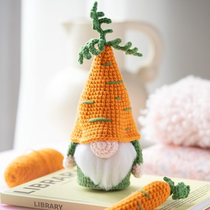 Wizardi Amigurumi DIY Crochet Kit - Gnomes F07N8-M174