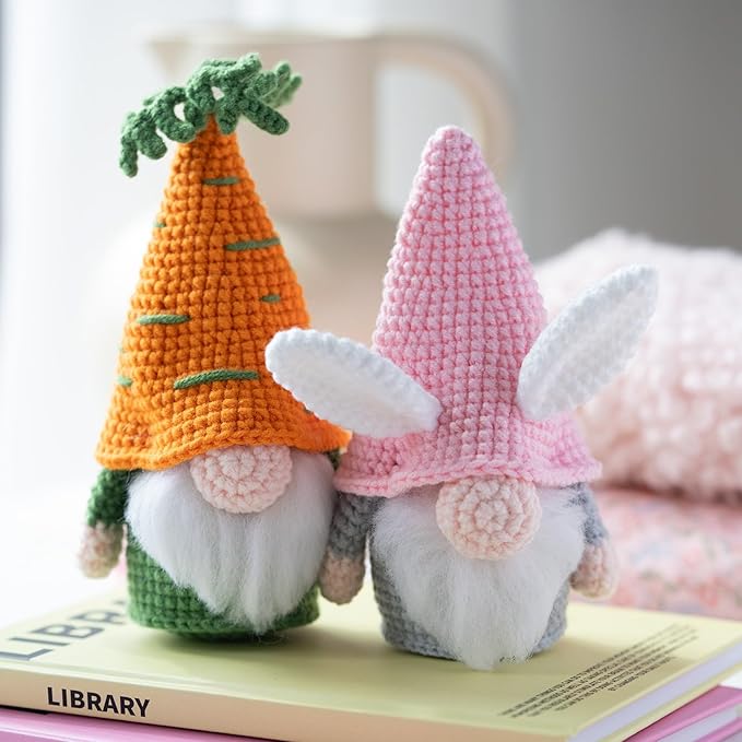 Wizardi Amigurumi DIY Crochet Kit - Gnomes F07N8-M174
