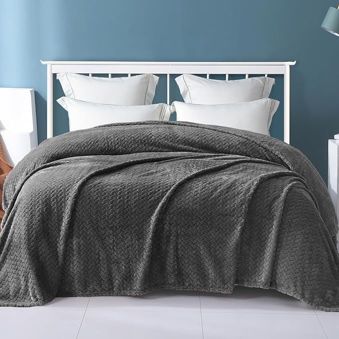 Exclusivo Mezcla Fleece Queen Size Blanket for Bed, 90x90 Inches Soft Cozy Jacquard Flannel Blankets, Lightweight Fuzzy Plush Warm for Winter, Dark Grey