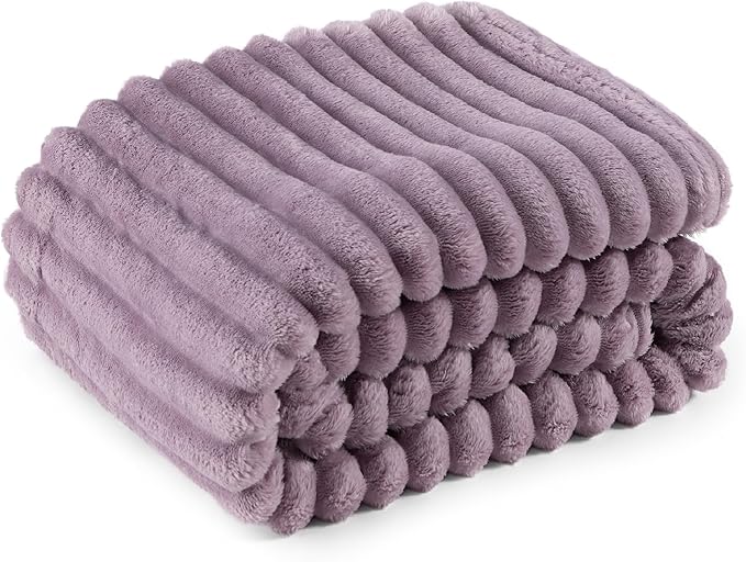 Bedsure GentleSoft Light Purple Throw Blanket for Couch - Cozy Soft Blankets for Women, Cute Small Throws for Girls, Purple, 50x60 Inches