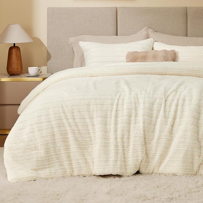 BEDELITE Fleece King Comforter Set -Super Soft & Warm Fluffy Cream White Faux Fur Bedding, Luxury Fuzzy Heavy Bed Set for Winter with 2 Pillow Cases