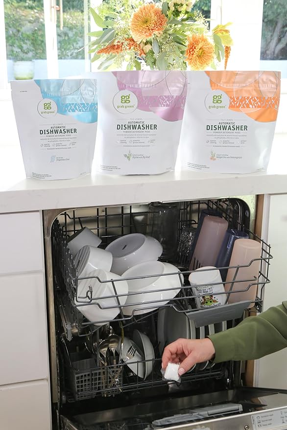 Grab Green Automatic Dishwashing Detergent Pods, 132 Count, Thyme Fig Leaf Scent, Plant and Mineral Based, Superior Cleaning, Powerful Grease Removal,